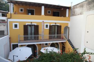Gallery image of ALICANTE - Case Vacanza Il Palmento in Canneto - Lipari