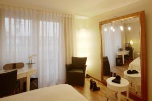 Prostor za sedenje u objektu Hotel des Balances