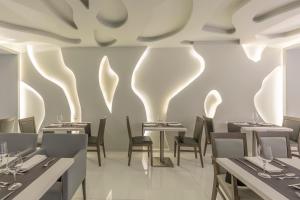 Restaurace v ubytování Meliá Maputo Sky