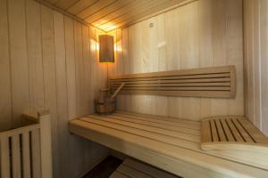 Fotografia z galérie ubytovania Contemporary Villa Nada with Pool and Sauna v destinácii Tinjan