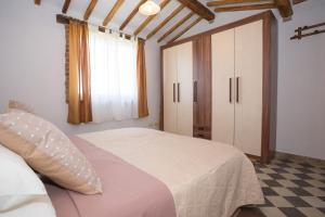 Ένα ή περισσότερα κρεβάτια σε δωμάτιο στο Manuel with Swimming Pool +31 φωτογραφίες