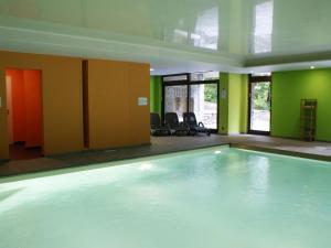 Gallery image of Luxurious villa in Malmedy with indoor swimming pool in Malmedy