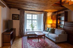 Et sittehjørne på Tallinn City Apartments Luxury 4 bedroom with terrace and sauna