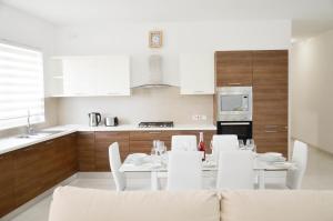 Cuina o zona de cuina de Lorenza Letting Maisonette
