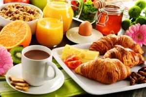 Možnosti snídaně pro hosty v ubytování Motel 6 Fancy Gap VA
