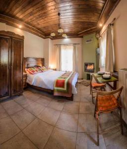Postel nebo postele na pokoji v ubytování Guesthouse Theodorou