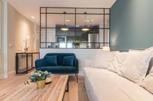 Część wypoczynkowa w obiekcie COMFORT & STYLE IN MADRID!!! 3BD 2BTH+TERRACE