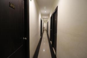 バタム・センターにあるRedDoorz @ Batu Aji Batamのギャラリーの写真