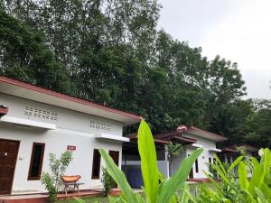 Zahrada ubytování Thanathorn Guesthouse