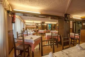 Restaurace v ubytování Hostal Restaurante El Castillo