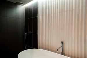 Un baño de Welldone Cathedral