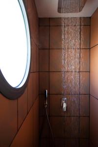Un baño de Welldone Cathedral