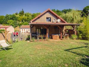 Zahrada ubytování Holiday Home in Saint-Quirin Vosges Mountains