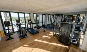 Fitness centrum a/nebo fitness zařízení v ubytování Hotel Federwerk