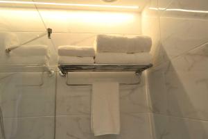 Un baño de Hotel Alda Estación Ourense