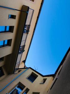 Budova, v ktorej sa apartmán nachádza