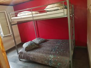 Postel nebo postele na pokoji v ubytování LILIE97418 VILLA 14 PERSONNES