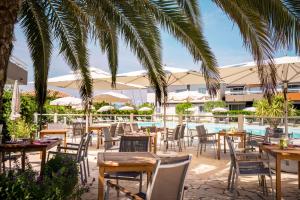 Restoranas ar kita vieta pavalgyti apgyvendinimo įstaigoje Best Western Plus La Marina