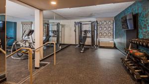 Fitnes centar i/ili fitnes sadržaji u objektu Best Western Plus Bloomington East