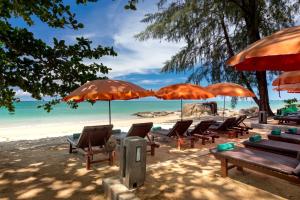 カオラックにあるKhaolak Wanaburee Resort - SHA Extra Plusのギャラリーの写真