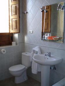 Ένα μπάνιο στο Hostal La Colonial +28 φωτογραφίες