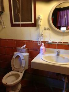 Bilik mandi di Love nostalgia No. 53 B&B