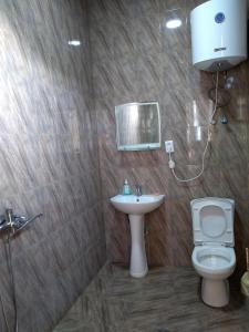 Koupelna v ubytování Guest House Guliada