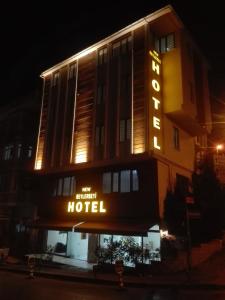 a hotel with a sign that reads the imperial hotel at NEW BEYLERBEYİ HOTEL in Istanbul