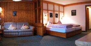 En eller flere senger på et rom på Hotel-Gasthof "Zur Mühle"
