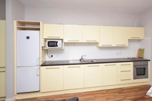 Kuchyň nebo kuchyňský kout v ubytování Apartment 707 Letterfrack