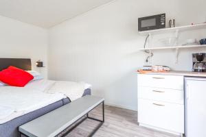 Kuchyň nebo kuchyňský kout v ubytování Visby Strandby
