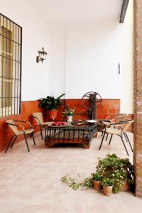 A seating area at Casa Rural Doña Elisa