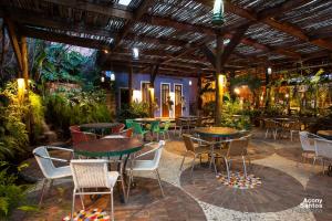 Um restaurante ou outro lugar para comer em Hotel de Lençois