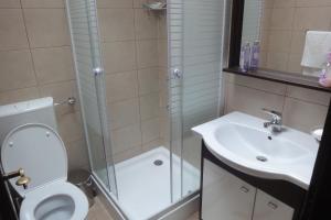 Ein Badezimmer in der Unterkunft Comfort and Views