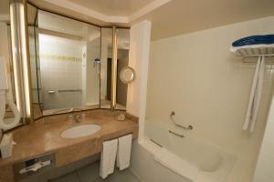 Ein Badezimmer in der Unterkunft Hotel Bakoua Martinique