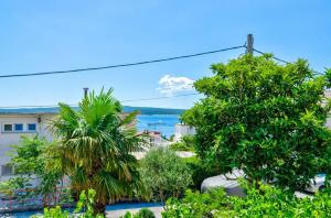 Fotografie z fotogalerie ubytování One-Bedroom Apartment in Crikvenica V v destinaci Sopaljska