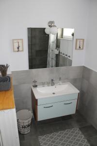 Gallery image of Apartman Nikol in Tihany