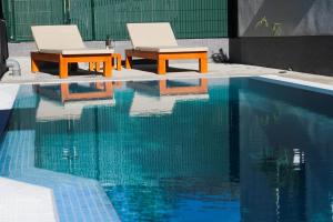 Bazén v ubytování Luxury apartment with private pool nebo v jeho okolí