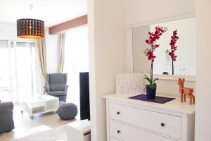 Posezení v ubytování Luxury apartment with private pool