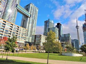 Gallery image of TVHR - Luxury Condos in Heart of Downtown in Toronto