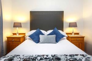 Una cama o camas en una habitación de Hazenjacht Karoo Lifestyle - TONNELKOP