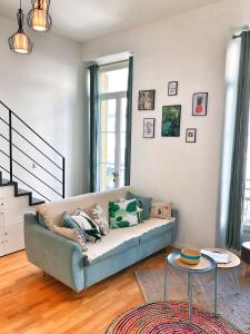 Homelivia, Appart FRIDA, mezzanine, deco raffinee et balcon