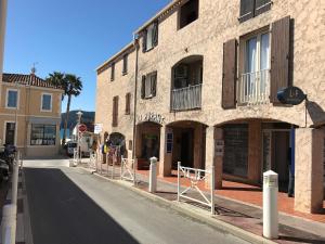 Gallery image of Appartement cocooning plage des lecques in Saint-Cyr-sur-Mer