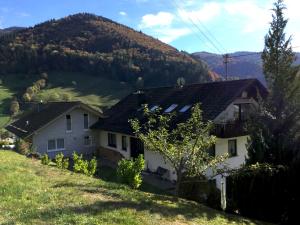 Nespecifikovaný výhled na hory nebo výhled na hory při pohledu z apartmánu