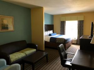 Zona de estar de Best Western Plus Goodman Inn & Suites