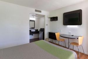 Gallery image of Motel 6-Barstow, CA in Barstow