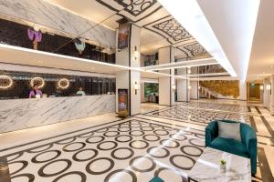 Posezení v ubytování Pearl Hotel Phuket