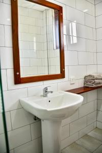 Koupelna v ubytování Villa Gamini