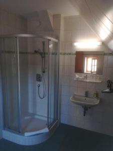 Koupelna v ubytování Hotel Altes Salzamt