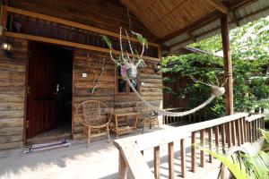 Fotografie z fotogalerie ubytování Fish Island Bungalows v destinaci Kampot